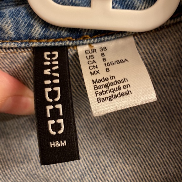 Jean jacket - Picture 2 of 4